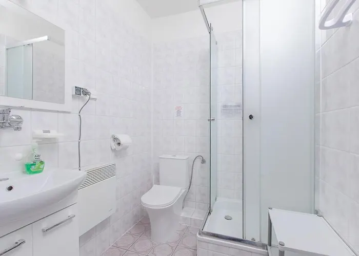 Bryza * نيخوجة